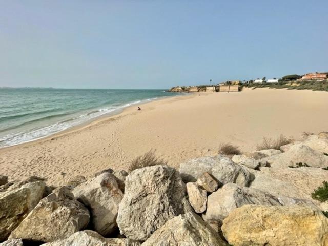 Gatu Sherry, Junto Puerto Deportivo Y Playa " Preferente Mayores De 25 Anos Y Familias " El Puerto de Santa María Exterior foto